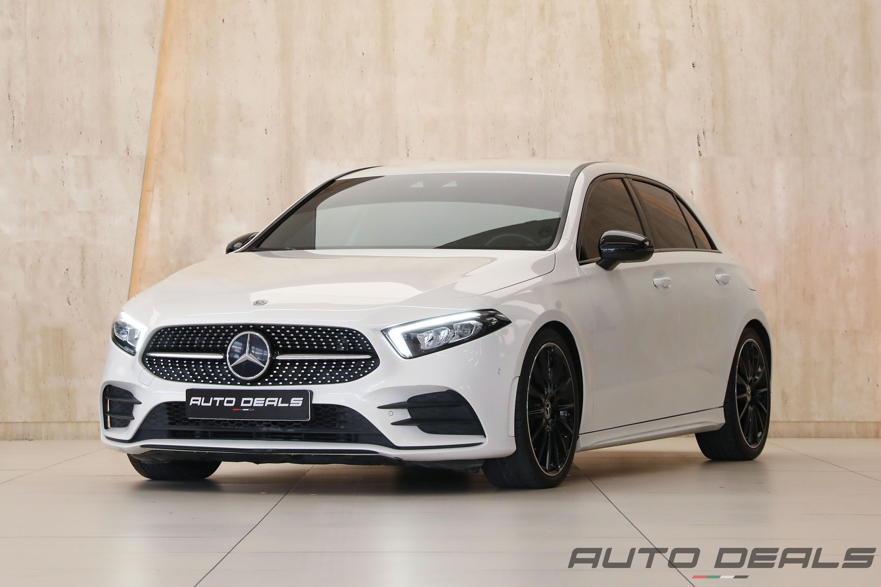 Mercedes Benz A200 | 2021 - Best in Class - Top of the Line - Excellent Condition | 1.4L i4