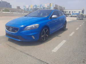 2013 Volvo V40 in dubai