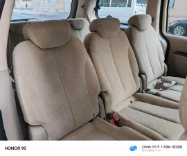 2015 Kia Carnival