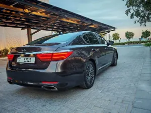 2015 Kia Quoris