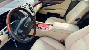 2009 Lexus LS