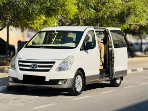 2016 Hyundai H1 in dubai