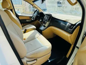 2016 Hyundai H1