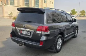 2011 Toyota Land Cruiser