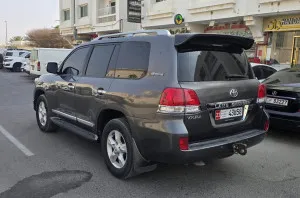 2011 Toyota Land Cruiser