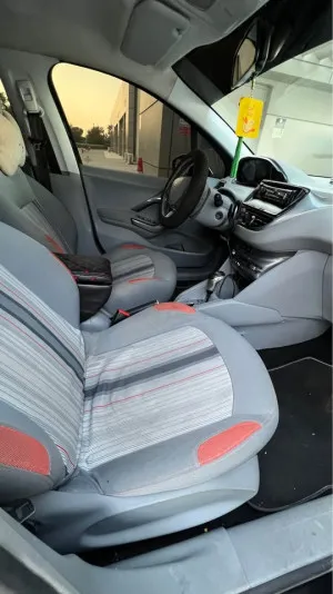 2013 Peugeot 208