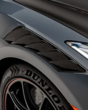 2021 نيسان جي تي آر