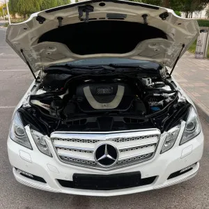 2010 Mercedes-Benz E-Class