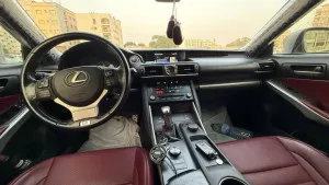 2018 Lexus IS