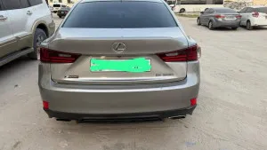 2018 Lexus IS