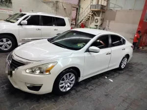 2014 Nissan Altima in dubai