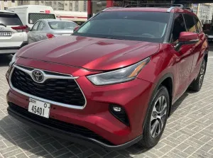 2021 Toyota Highlander in dubai