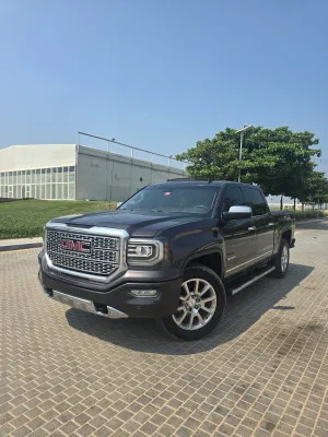 2016 جي أم سي سييرا in dubai