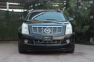 2014 Cadillac SRX in dubai