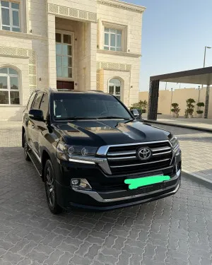 2020 Toyota Land Cruiser in dubai