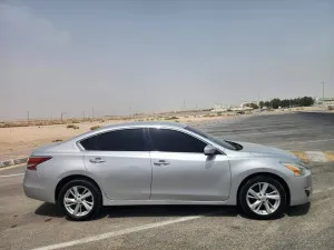 2015 Nissan Sunny