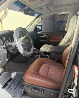 2020 Toyota Land Cruiser