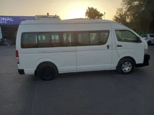 2012 تويوتا هياس