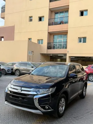 2016 Mitsubishi Outlander in dubai