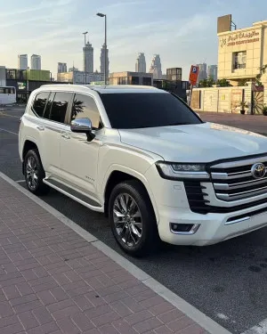 2023 Toyota Land Cruiser