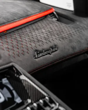 2022 Lamborghini Aventador