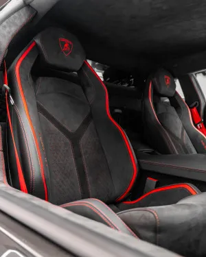 2022 Lamborghini Aventador