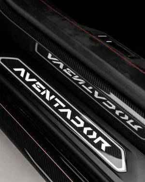 2022 Lamborghini Aventador