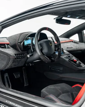 2022 Lamborghini Aventador