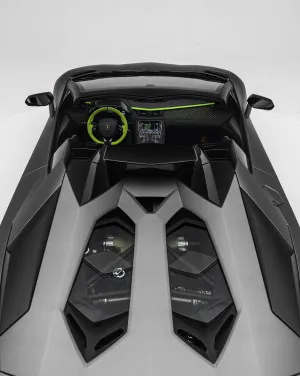 2022 Lamborghini Aventador