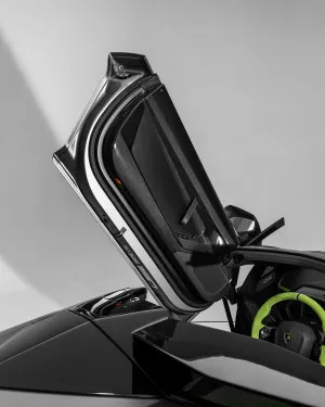 2022 Lamborghini Aventador
