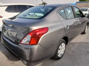 2019 نيسان صني