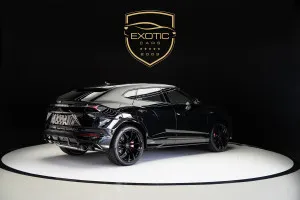2024 لامبورجيني اوروس