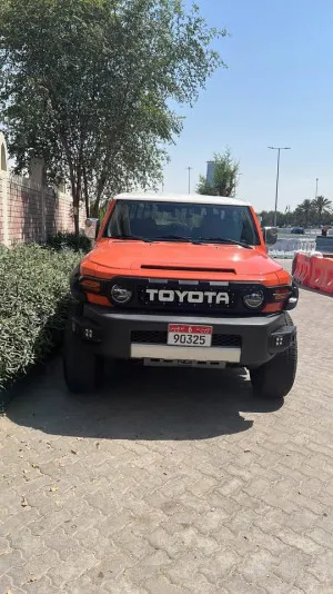 2014 تويوتا أف جي كروزر in dubai