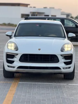 2015 بورش ماكان