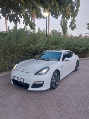 2012 Porsche Panamera