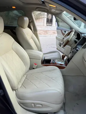 2013 Infiniti FX37