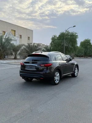 2013 Infiniti FX37