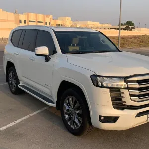 2024 Toyota Land Cruiser