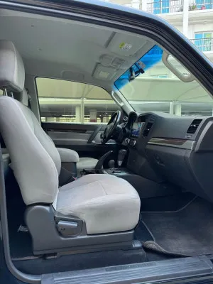2014 Mitsubishi Pajero