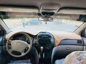 2005 Toyota Sienna