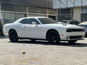 2018 دودج شالنجر
