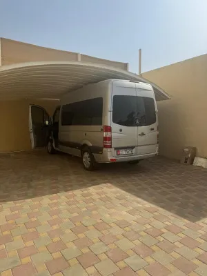 2016 Mercedes-Benz Sprinter in dubai