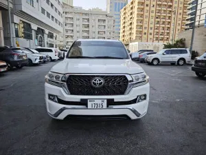 2009 Toyota Land Cruiser in dubai