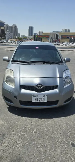 2010 تويوتا ياريس