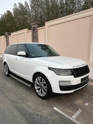 2018 Land Rover Range Rover in dubai