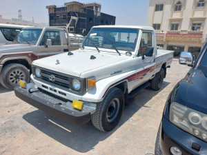 1999 Toyota Land Cruiser Pickup in dubai