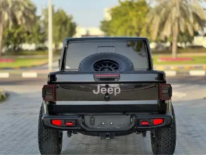 2021 جييب جلاديتير
