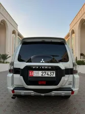 2017 Mitsubishi Pajero