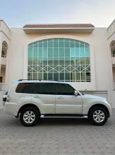 2017 Mitsubishi Pajero