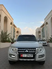 2017 Mitsubishi Pajero